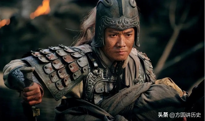 Thẳng tay gạt bỏ Triệu Vân, cử Trương Phi đấu với Mã Siêu: Lưu Bị và Gia Cát Lượng thực sự toan tính gì?- Ảnh 3. Thẳng tay gạt bỏ Triệu Vân, cử Trương Phi đấu với Mã Siêu: Lưu Bị và Gia Cát Lượng thực sự toan tính gì?- Ảnh 3.