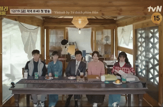 Hot nhất Hàn Quốc lúc này: Dàn sao Reply 1988 tái ngộ sau 10 năm, 1 mỹ nam lão hóa ngược khiến netizen sốc visual- Ảnh 1. Hot nhất Hàn Quốc lúc này: Dàn sao Reply 1988 tái ngộ sau 10 năm, 1 mỹ nam lão hóa ngược khiến netizen sốc visual- Ảnh 1.