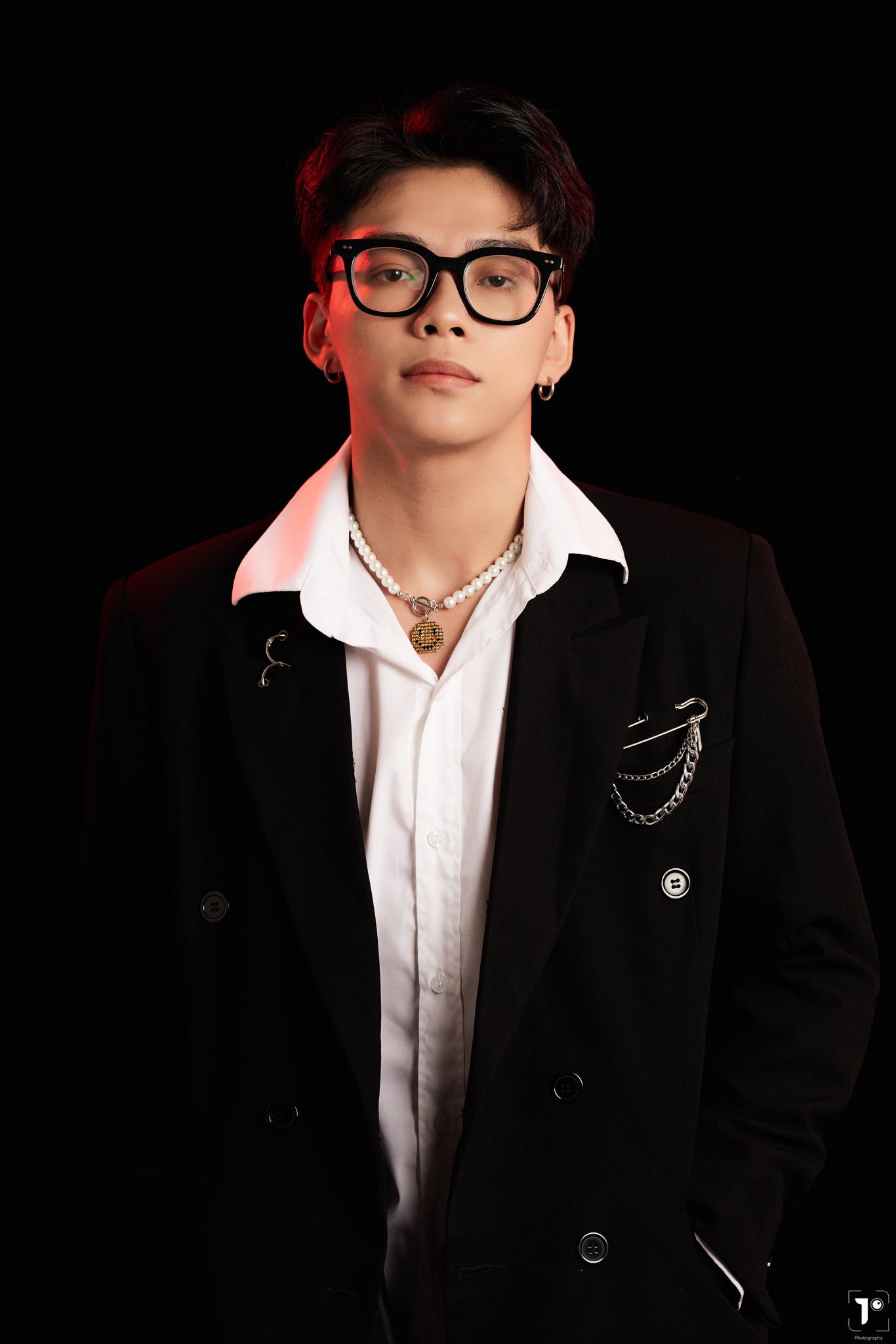 Cận 3 độ vẫn không đeo kính khi thi đấu, hotboy 10x điển trai gây sốt khi giành HCV SEA Games cho Việt Nam- Ảnh 12. Cận 3 độ vẫn không đeo kính khi thi đấu, hotboy 10x điển trai gây sốt khi giành HCV SEA Games cho Việt Nam- Ảnh 12.