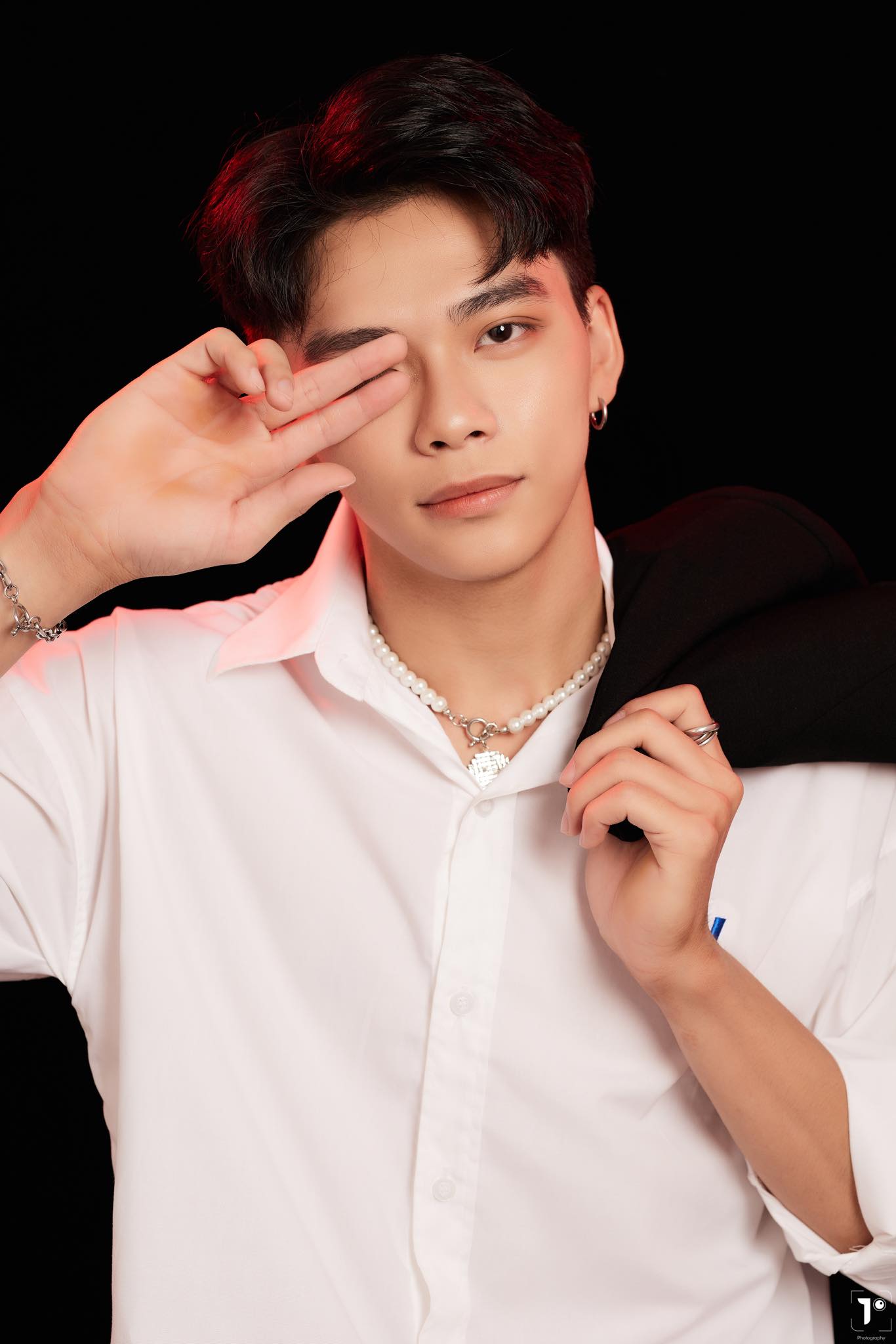 Cận 3 độ vẫn không đeo kính khi thi đấu, hotboy 10x điển trai gây sốt khi giành HCV SEA Games cho Việt Nam- Ảnh 14. Cận 3 độ vẫn không đeo kính khi thi đấu, hotboy 10x điển trai gây sốt khi giành HCV SEA Games cho Việt Nam- Ảnh 14.