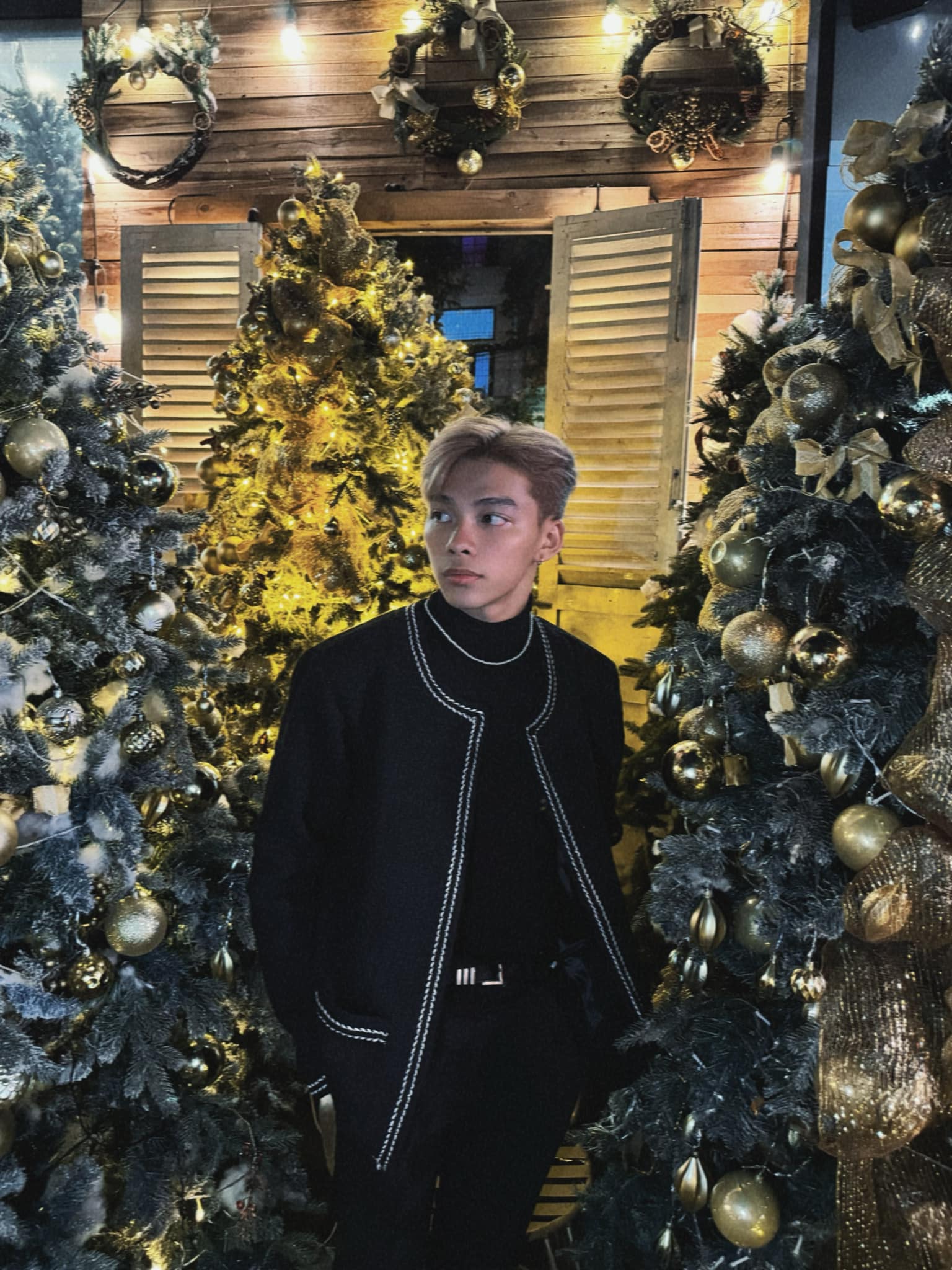 Cận 3 độ vẫn không đeo kính khi thi đấu, hotboy 10x điển trai gây sốt khi giành HCV SEA Games cho Việt Nam- Ảnh 15. Cận 3 độ vẫn không đeo kính khi thi đấu, hotboy 10x điển trai gây sốt khi giành HCV SEA Games cho Việt Nam- Ảnh 15.