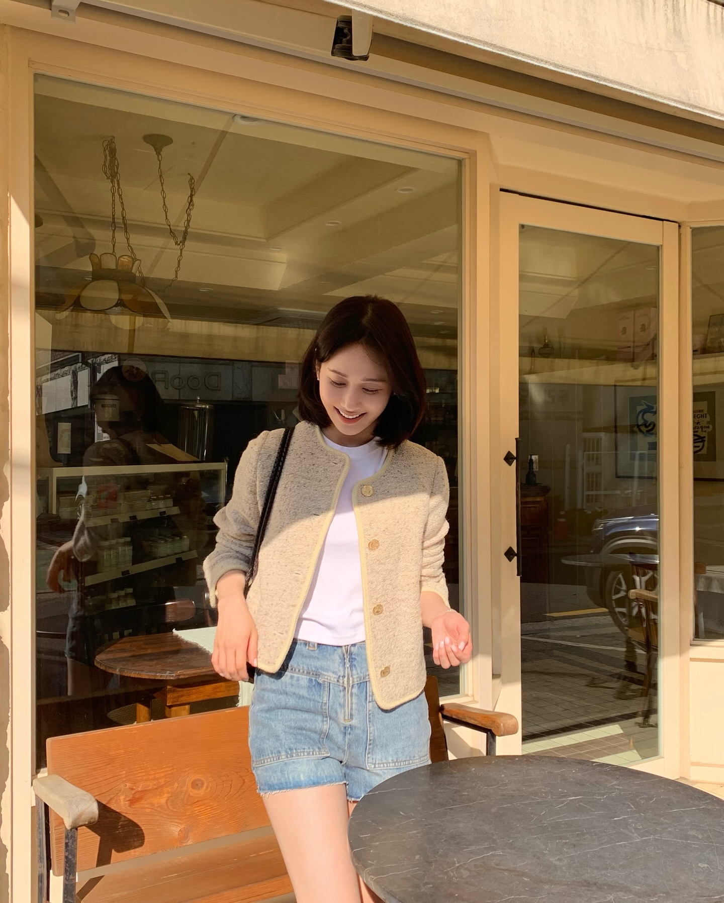 5 mẫu áo khoác tới tận mùa xuân 3 năm nữa mặc vẫn đẹp- Ảnh 13. 5 mẫu áo khoác tới tận mùa xuân 3 năm nữa mặc vẫn đẹp- Ảnh 13.