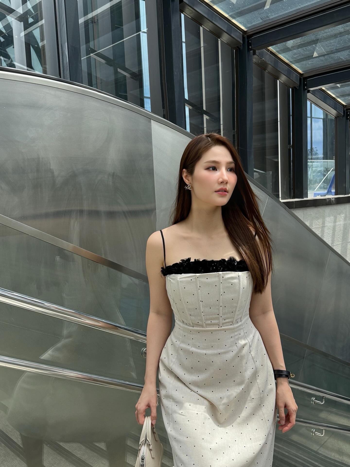 Một mẹ bỉm sữa Vbiz có phong cách xuất sắc thế này mà giờ mới để ý- Ảnh 2. Một mẹ bỉm sữa Vbiz có phong cách xuất sắc thế này mà giờ mới để ý- Ảnh 2.