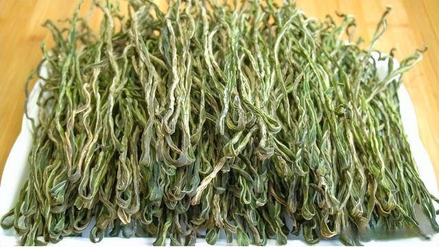 Hãy mua nhiều, phơi khô 4 loại rau củ này: Bạn sẽ có nguyên liệu ăn quanh năm, nấu món gì cũng ngon tuyệt- Ảnh 4. Hãy mua nhiều, phơi khô 4 loại rau củ này: Bạn sẽ có nguyên liệu ăn quanh năm, nấu món gì cũng ngon tuyệt- Ảnh 4.