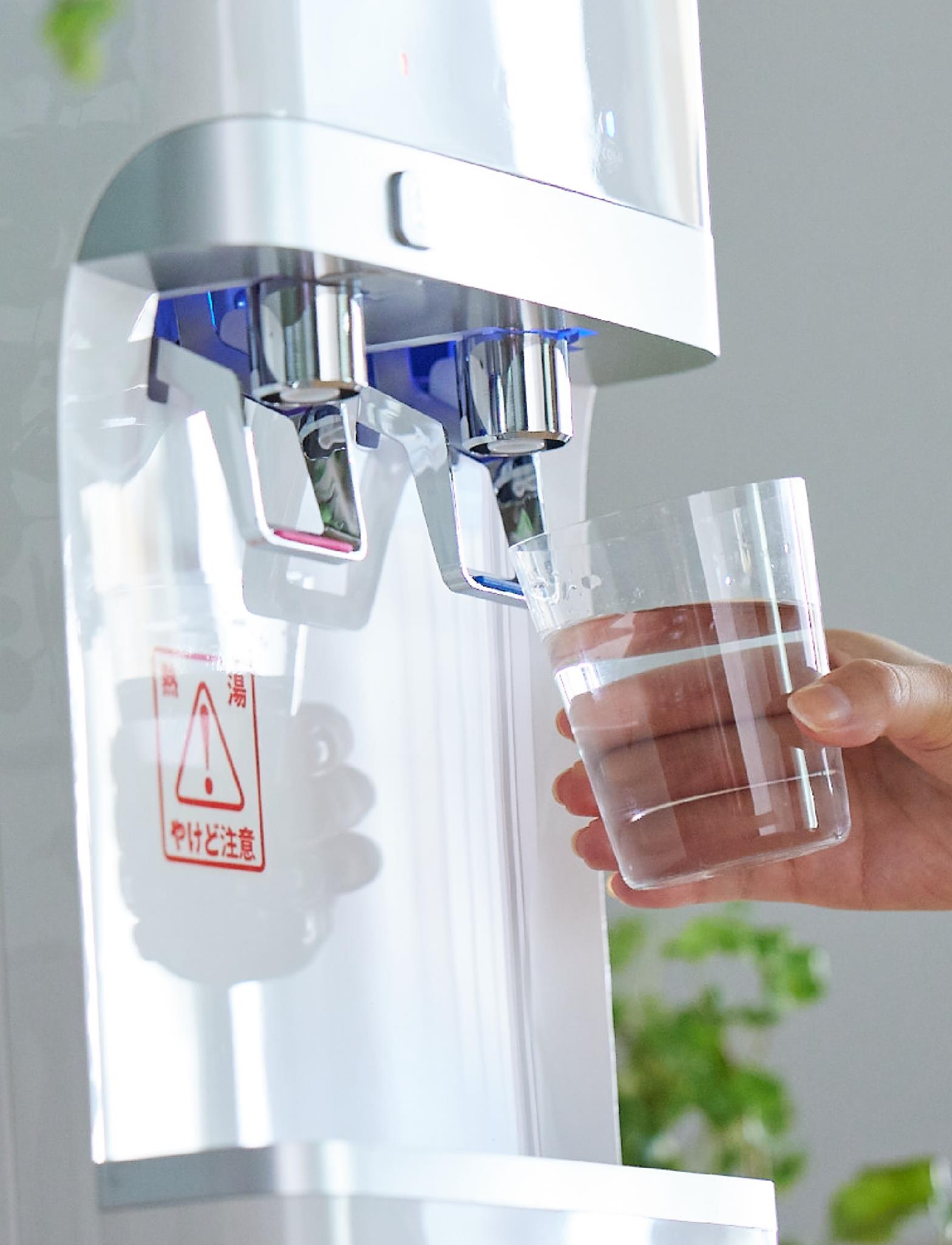 Cleansui ra mắt lọc nước nóng lạnh CWMF-500E, hoàn thiện bộ giải pháp chuẩn Nhật- Ảnh 2. Cleansui ra mắt lọc nước nóng lạnh CWMF-500E, hoàn thiện bộ giải pháp chuẩn Nhật- Ảnh 2.