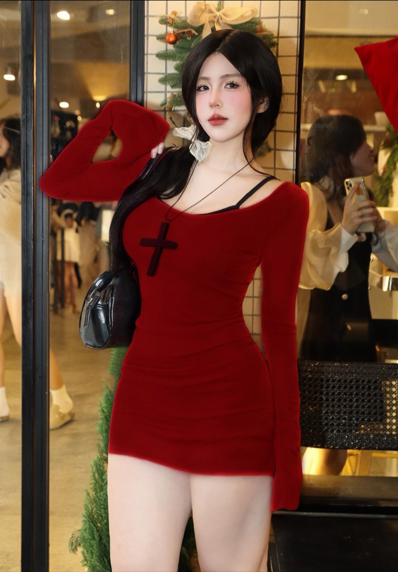 photo-1765507612919 photo-1765507612919