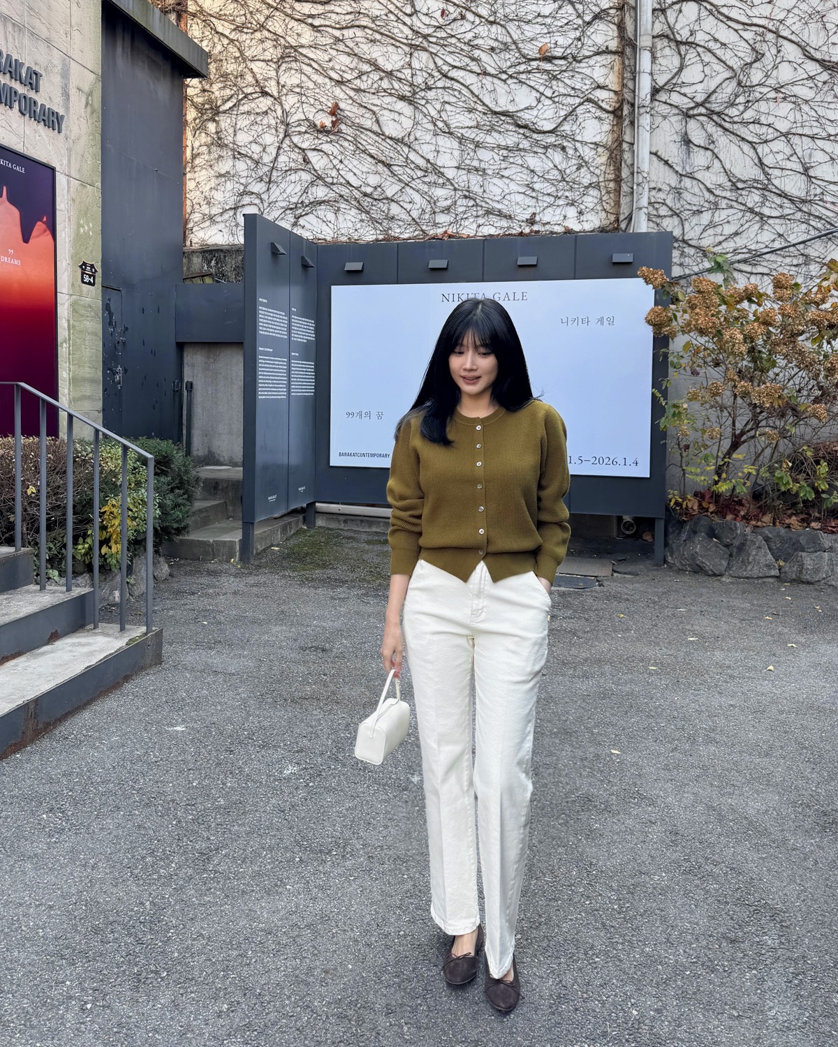 5 mẫu quần dài phủ sóng suốt năm 2025, toàn kiểu đẹp trường tồn với thời gian- Ảnh 10. 5 mẫu quần dài phủ sóng suốt năm 2025, toàn kiểu đẹp trường tồn với thời gian- Ảnh 10.