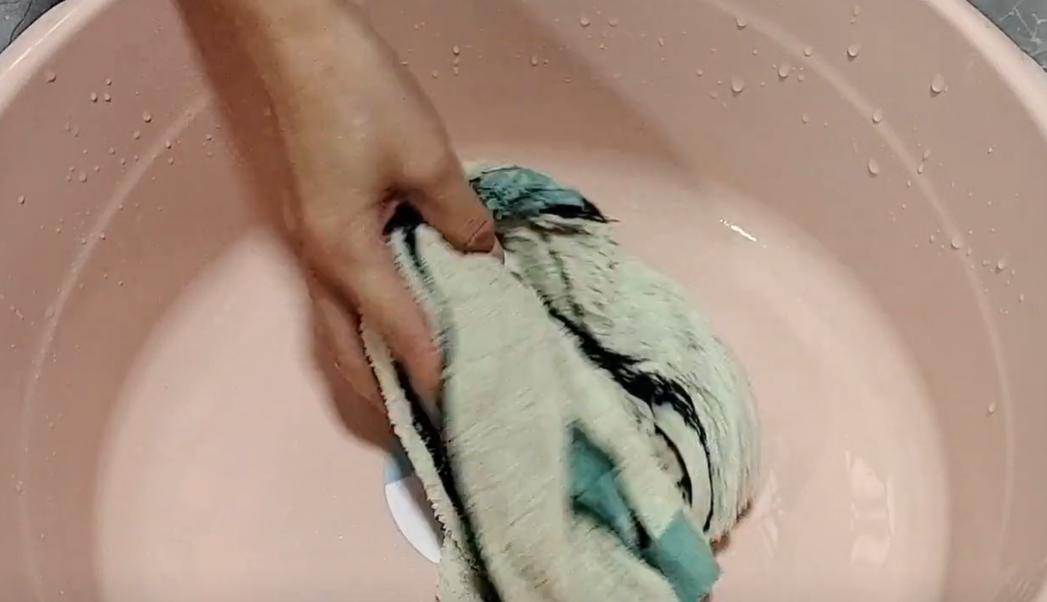 Đừng treo khăn ở 3 vị trí “tưởng vô hại”: Phong thủy bảo hao tài, vi khuẩn bùng nổ, nhà ẩm và khó tụ lộc- Ảnh 3.