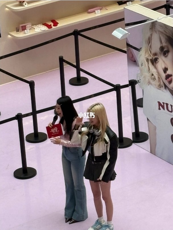 Mỹ nhân hát hay nhất BLACKPINK bị giả mạo, “bản chiết cành” còn ngang nhiên đi ký tặng- Ảnh 1.