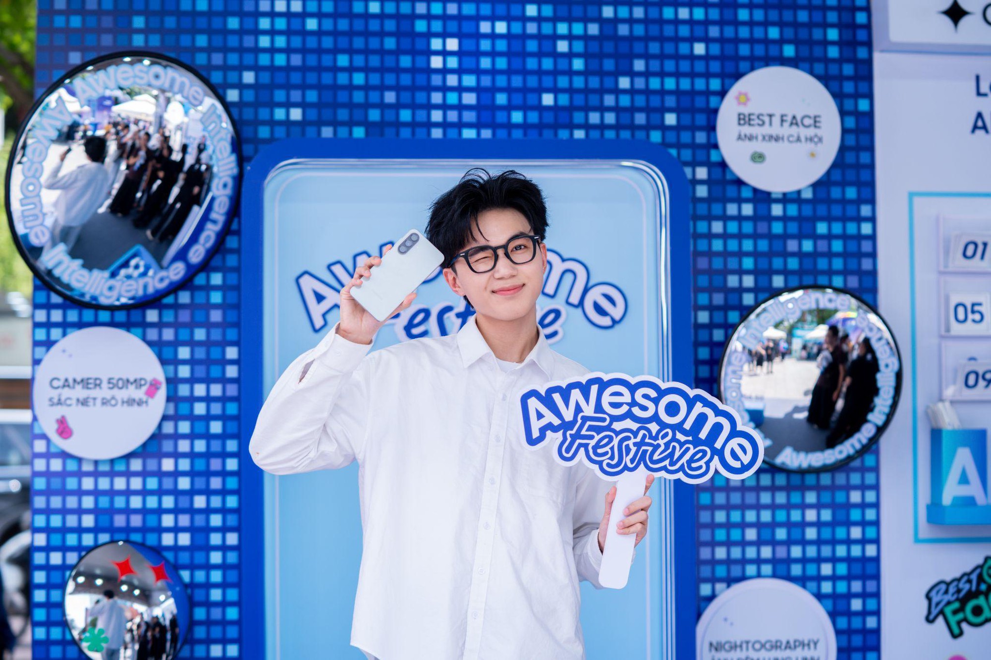 Awesome Immersive Tour mang lô tô, xin xăm đến phố đi bộ Nguyễn Huệ - thu hút loạt TikToker và sao đình đám- Ảnh 3.