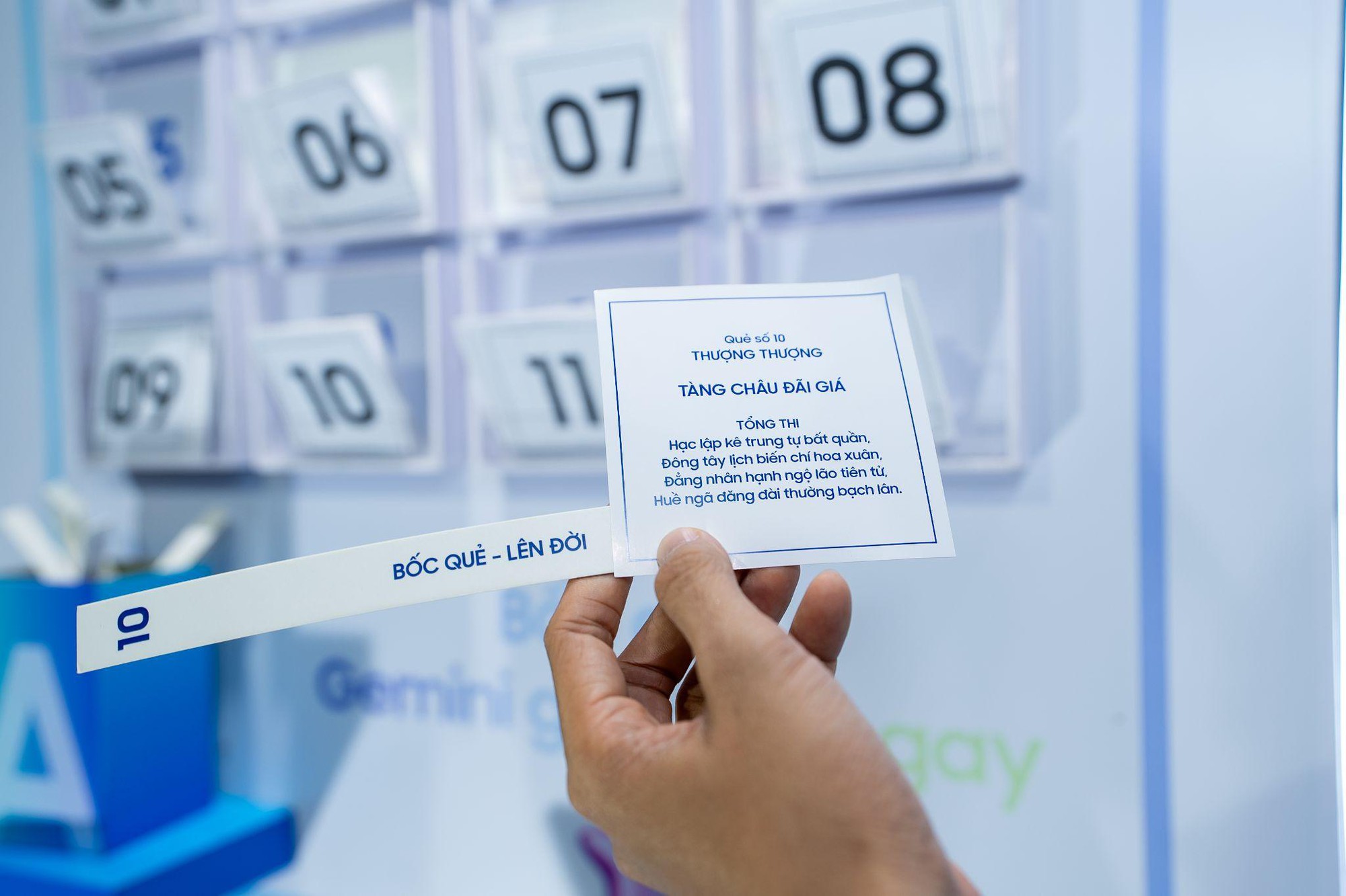 Awesome Immersive Tour mang lô tô, xin xăm đến phố đi bộ Nguyễn Huệ - thu hút loạt TikToker và sao đình đám- Ảnh 5.