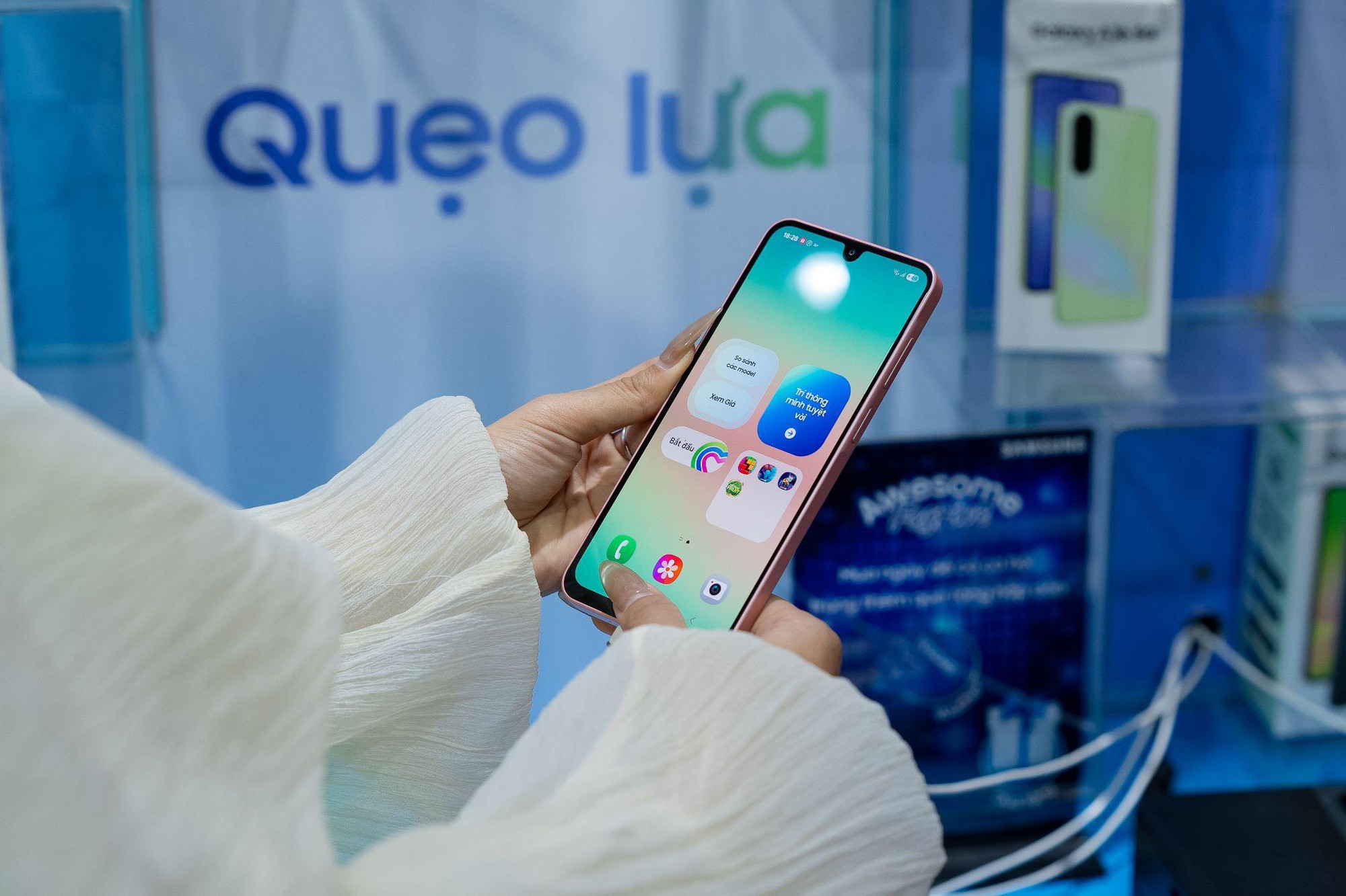 Awesome Immersive Tour mang lô tô, xin xăm đến phố đi bộ Nguyễn Huệ - thu hút loạt TikToker và sao đình đám- Ảnh 14.