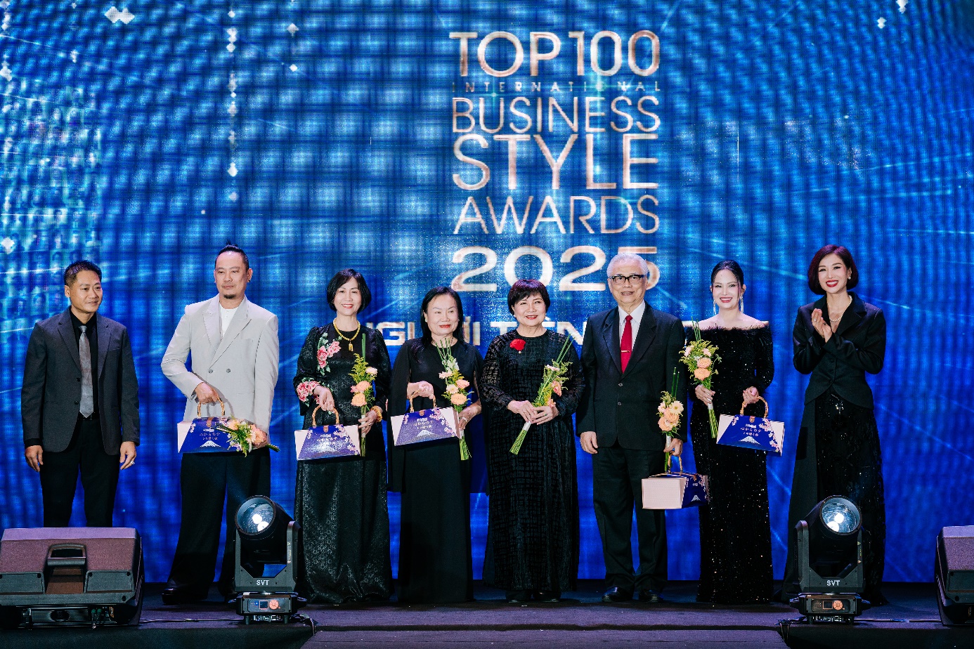 Top 100 Người Tiên Phong 2025: Điểm nhấn truyền cảm hứng cho cộng đồng doanh nhân Việt cuối năm- Ảnh 1.
