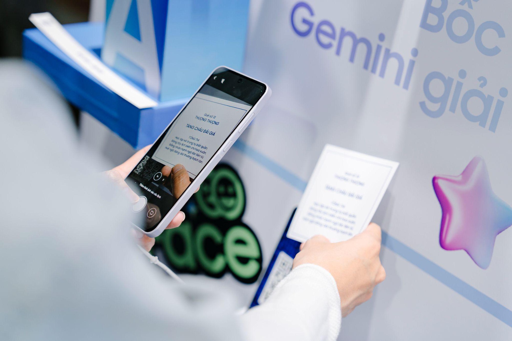 Awesome Immersive Tour mang lô tô, xin xăm đến phố đi bộ Nguyễn Huệ - thu hút loạt TikToker và sao đình đám- Ảnh 6.