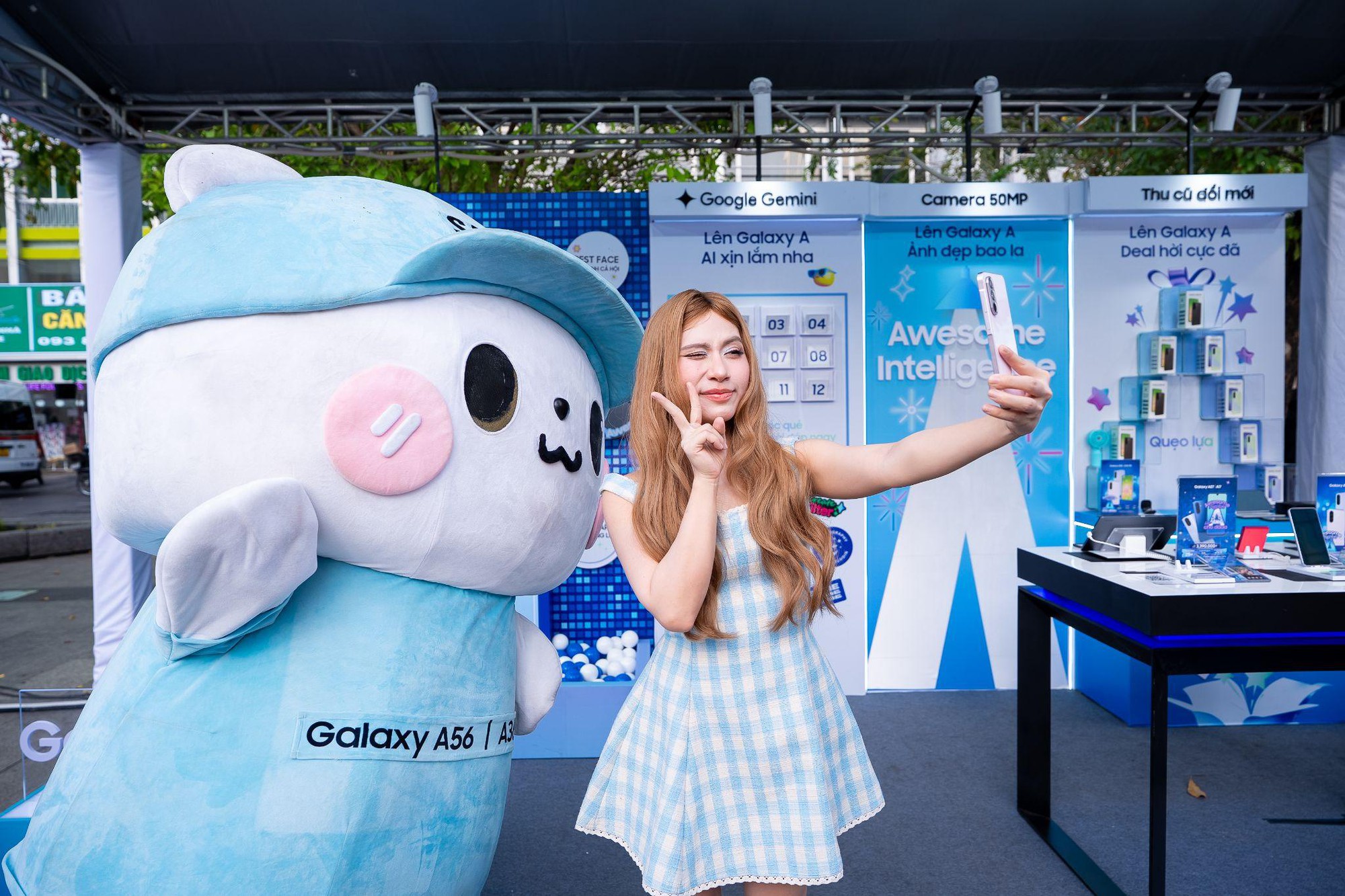 Awesome Immersive Tour mang lô tô, xin xăm đến phố đi bộ Nguyễn Huệ - thu hút loạt TikToker và sao đình đám- Ảnh 7.