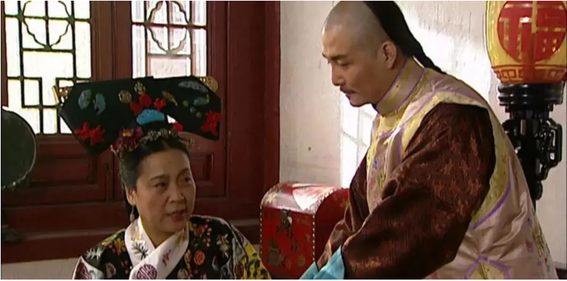 Ung Chính băng hà, Càn Long hỏi chuyện hợp táng: Hoàng thái hậu đáp một câu khiến cả triều đình sững sờ- Ảnh 1. Ung Chính băng hà, Càn Long hỏi chuyện hợp táng: Hoàng thái hậu đáp một câu khiến cả triều đình sững sờ- Ảnh 1.