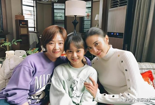 Thiên thần nhí 2 tuổi đã kiếm hàng chục tỷ, bị hơn 1 tỷ người cấm “dao kéo” giờ ra sao? - Ảnh 4. Thiên thần nhí 2 tuổi đã kiếm hàng chục tỷ, bị hơn 1 tỷ người cấm “dao kéo” giờ ra sao? - Ảnh 4.