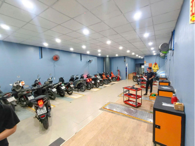 Cuộc chơi đổi chiều: từ "có nên mua xe điện?" sang "mua xe điện hãng nào?"- Ảnh 2. Cuộc chơi đổi chiều: từ "có nên mua xe điện?" sang "mua xe điện hãng nào?"- Ảnh 2.