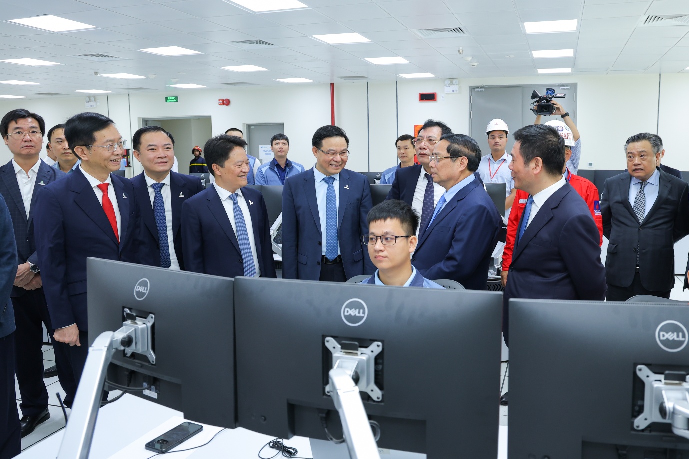 Khánh thành Nhơn Trạch 3 & Nhơn Trạch 4: Bước ngoặt trong kỷ nguyên điện khí LNG- Ảnh 2. Khánh thành Nhơn Trạch 3 & Nhơn Trạch 4: Bước ngoặt trong kỷ nguyên điện khí LNG- Ảnh 2.