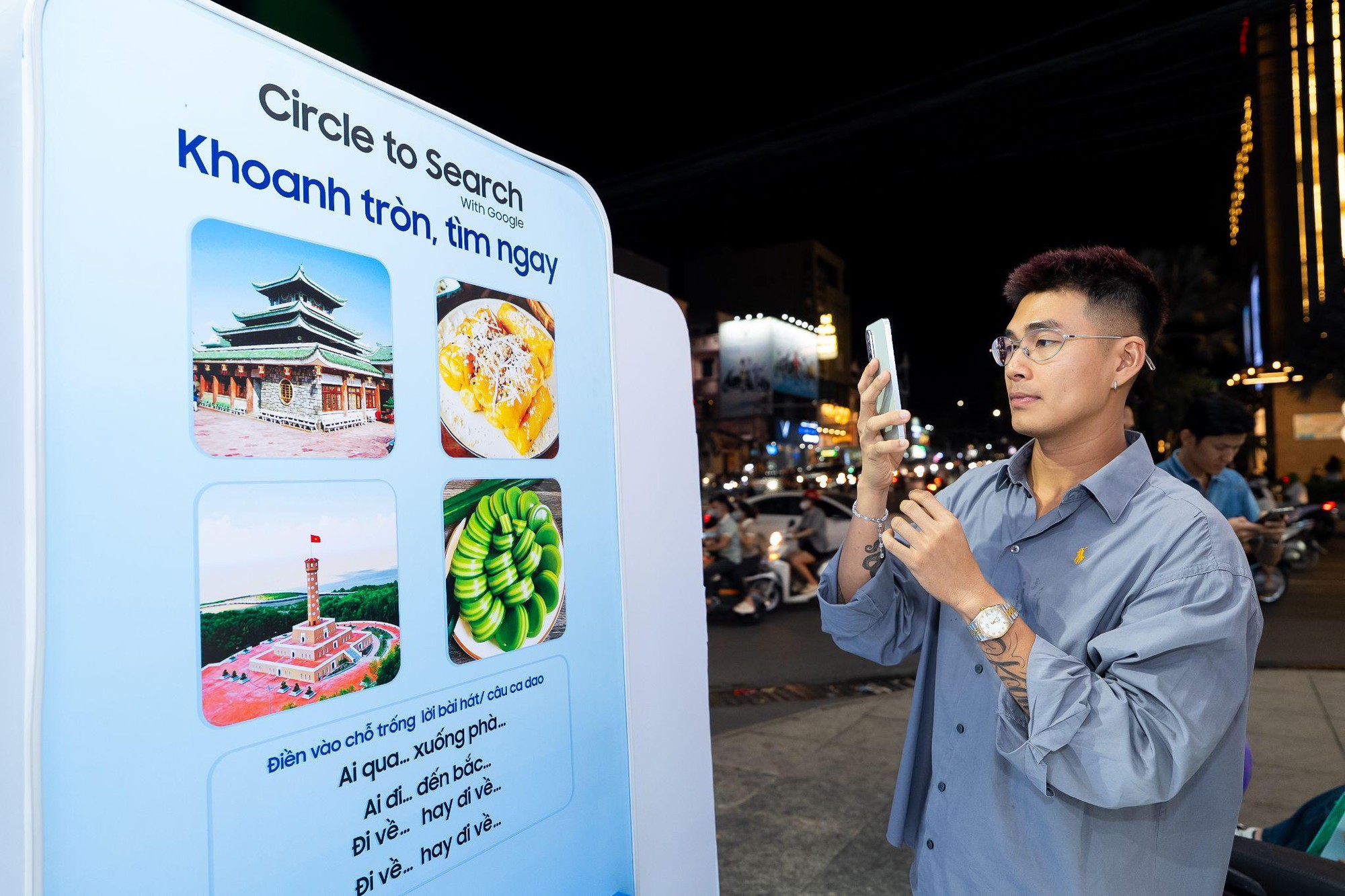 Dò lô tô, xin xăm, săn deal hời khi lên đời Galaxy A56: Loạt hoạt động hấp dẫn tại Awesome Immersive Tour- Ảnh 5. Dò lô tô, xin xăm, săn deal hời khi lên đời Galaxy A56: Loạt hoạt động hấp dẫn tại Awesome Immersive Tour- Ảnh 5.