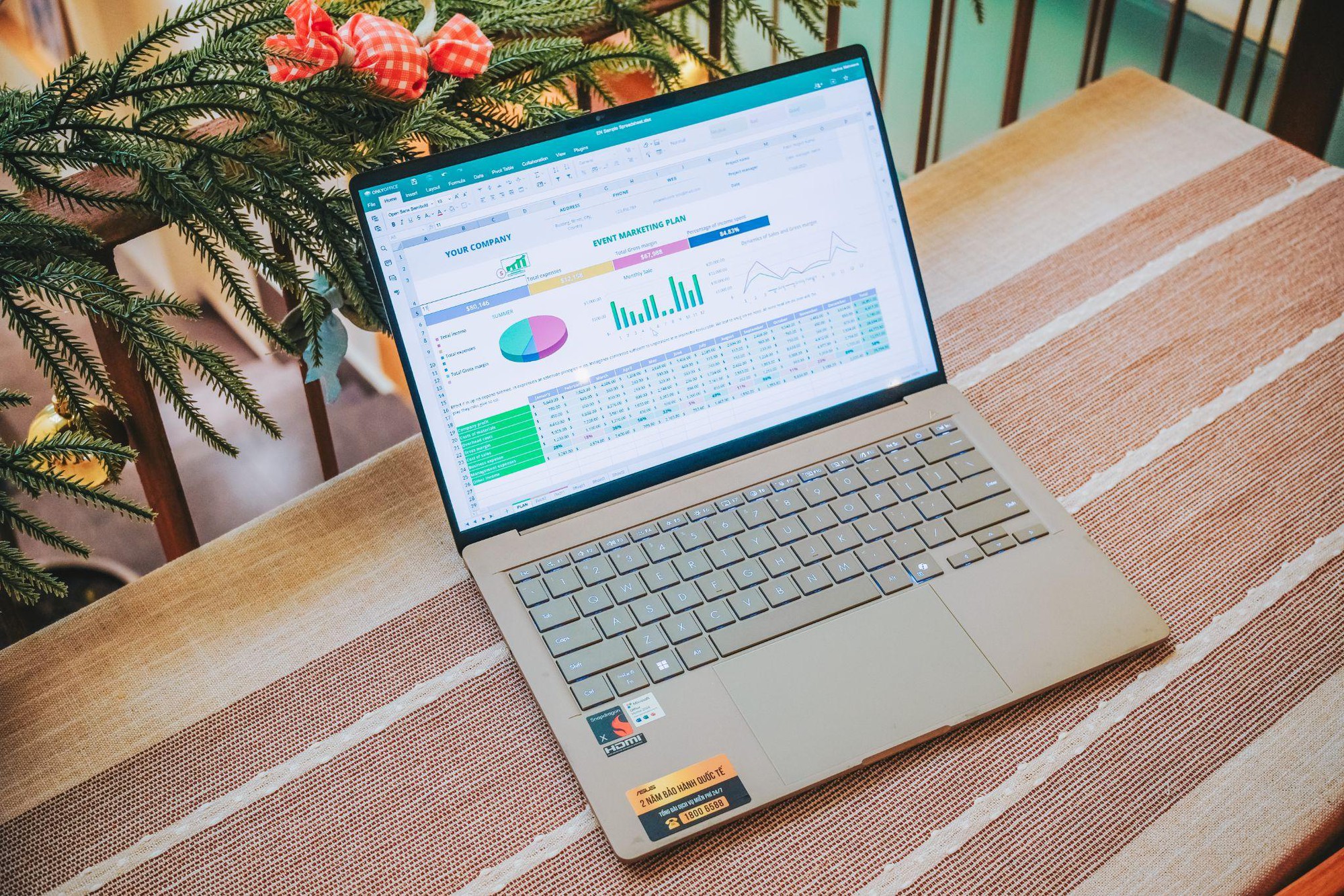 2026: Khi người dùng cần một chiếc laptop không chỉ nhanh hơn, mà còn phải thông minh hơn- Ảnh 3. 2026: Khi người dùng cần một chiếc laptop không chỉ nhanh hơn, mà còn phải thông minh hơn- Ảnh 3.