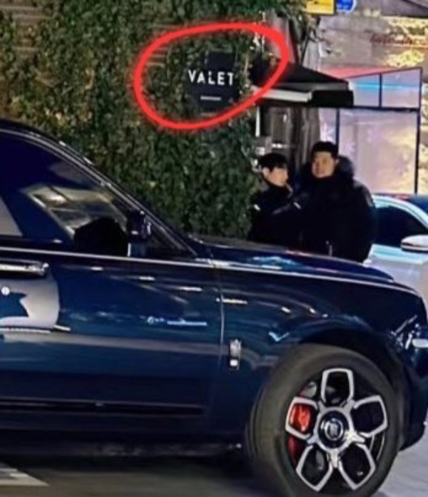 Bùng nổ tin “anh sếp showbiz” bỏ nàng thơ cặp kè nữ CEO có chồng, lái siêu xe 11 tỷ đưa nhân tình đi chơi- Ảnh 6. Bùng nổ tin “anh sếp showbiz” bỏ nàng thơ cặp kè nữ CEO có chồng, lái siêu xe 11 tỷ đưa nhân tình đi chơi- Ảnh 6.