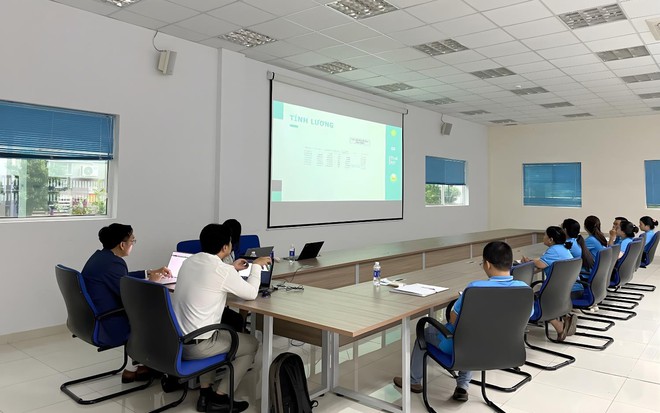 Paradise HR đồng hành cùng NIDEC trong quản lý nhân sự- Ảnh 1. Paradise HR đồng hành cùng NIDEC trong quản lý nhân sự- Ảnh 1.