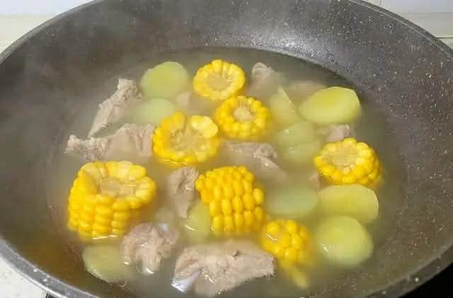 Đừng coi thường loại "rau" này vì rẻ: Dùng nấu canh sườn heo cực ngon lại giúp "quét sạch" ruột, lợi tiêu hóa- Ảnh 7.