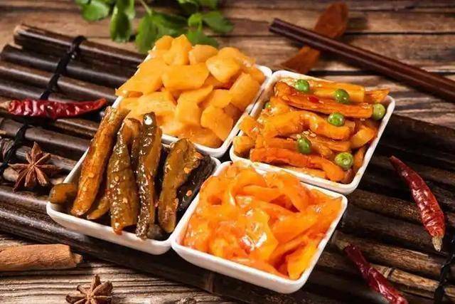 Ngày càng nhiều người bị nhồi máu não, bác sĩ nghẹ ngào: Ăn ít 4 món ngon "nút lưỡi" này đi thôi!- Ảnh 1.