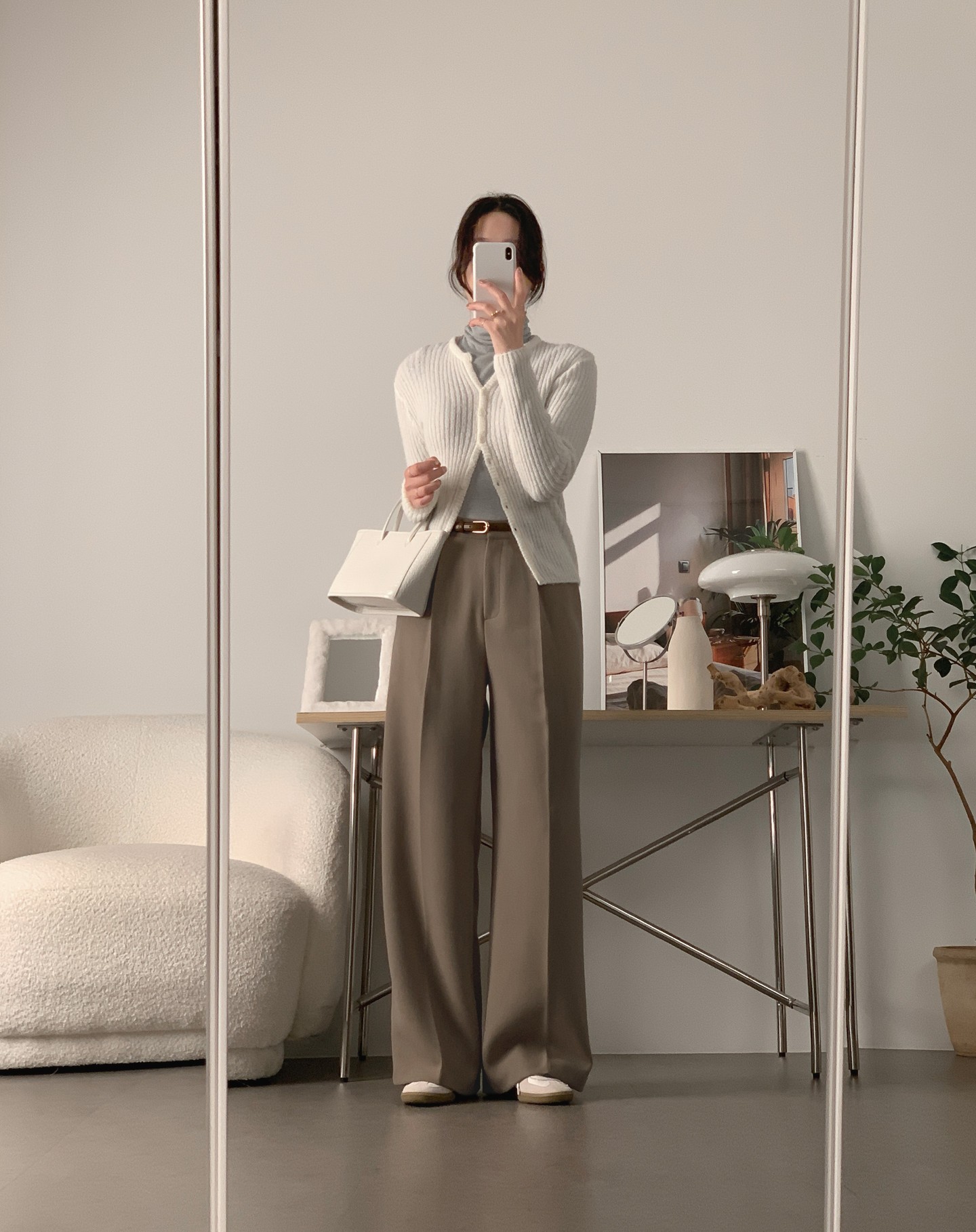 5 công thức tôn dáng tối ưu khi đi giày bệt, biết hết là không muốn đi giày cao gót nữa- Ảnh 9.