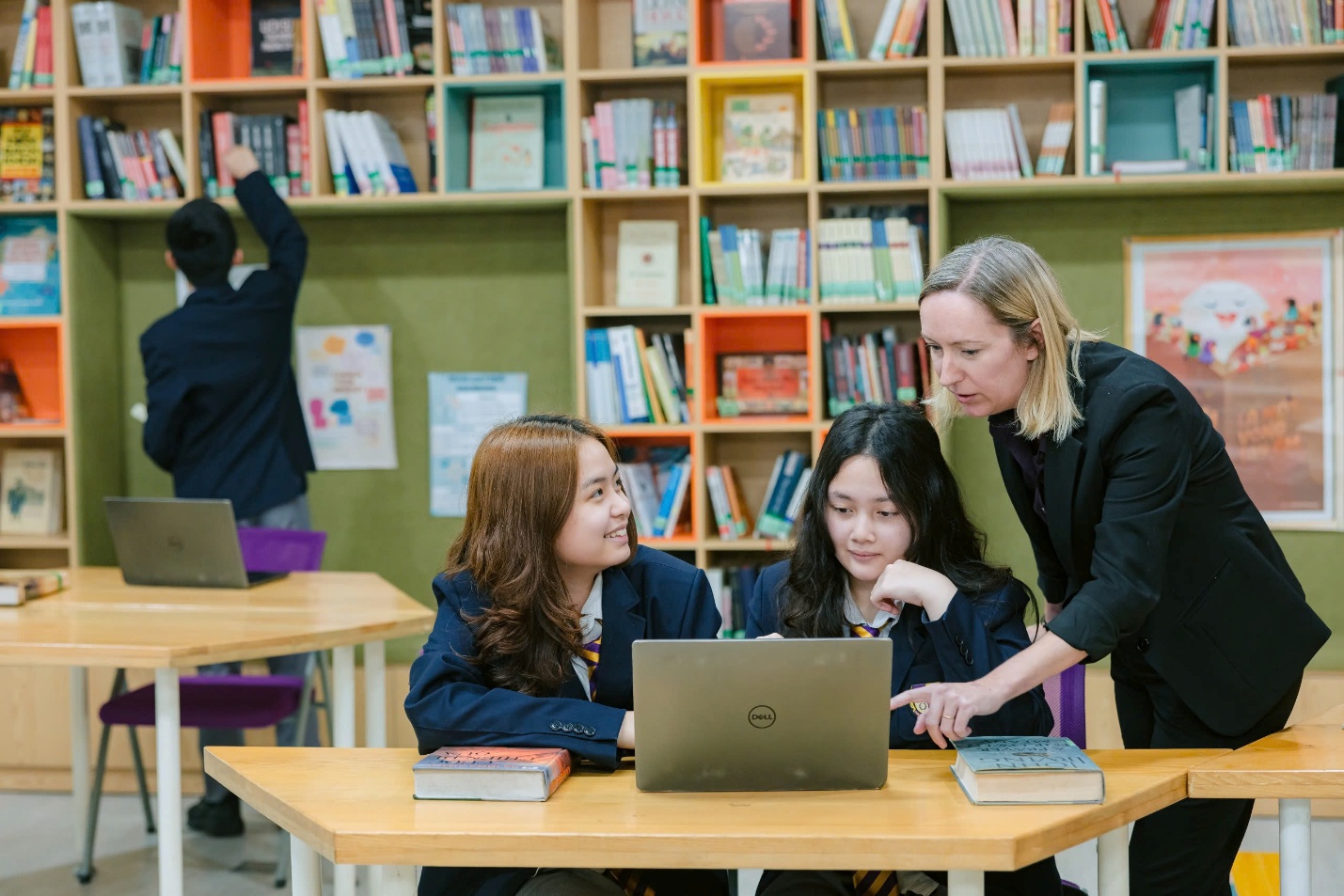 Học bổng và thước đo chất lượng giáo dục- Ảnh 1. Học bổng và thước đo chất lượng giáo dục- Ảnh 1.