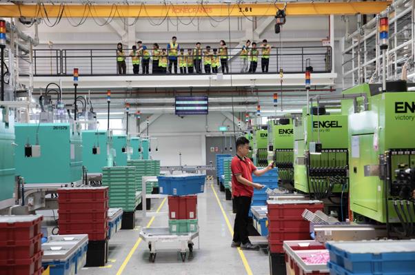LEGO Manufacturing Việt Nam trong chiến lược mở rộng phát triển tại châu Á- Ảnh 3. LEGO Manufacturing Việt Nam trong chiến lược mở rộng phát triển tại châu Á- Ảnh 3.