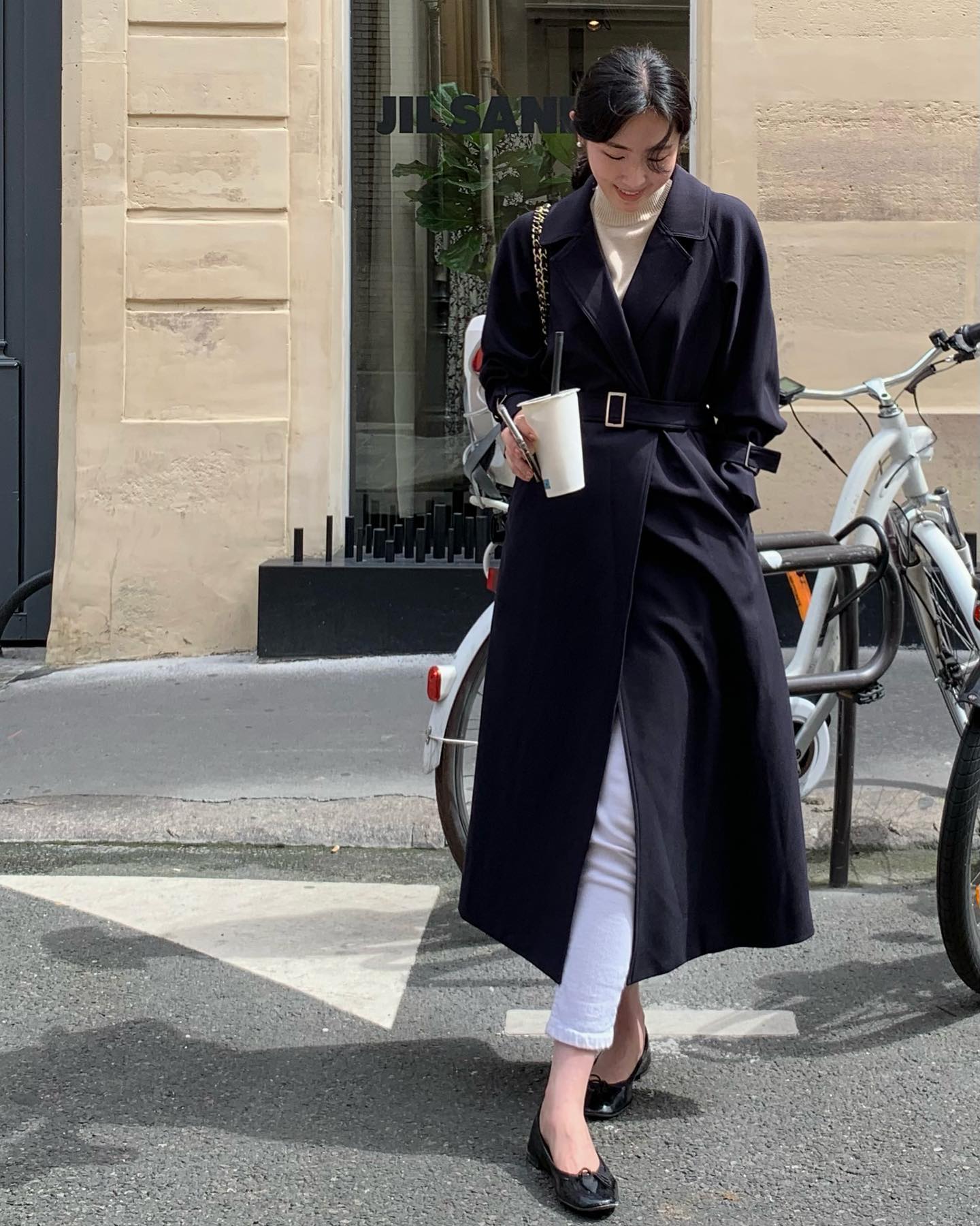 Giờ đừng ai sắm boots, đây mới là 5 mẫu giày phải có để sành điệu suốt 4 mùa- Ảnh 1.