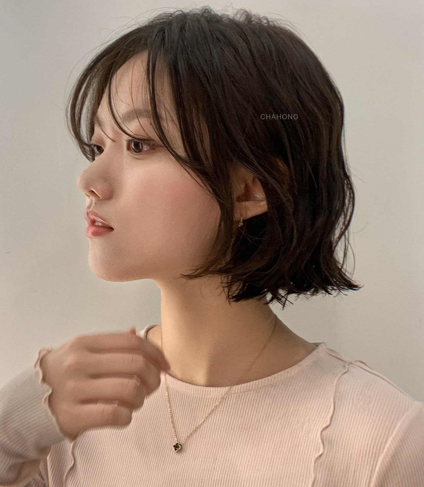 5 kiểu tóc ngắn không bao giờ lỗi mốt, ghim từ bây giờ để tới Tết là "triển" luôn- Ảnh 14.