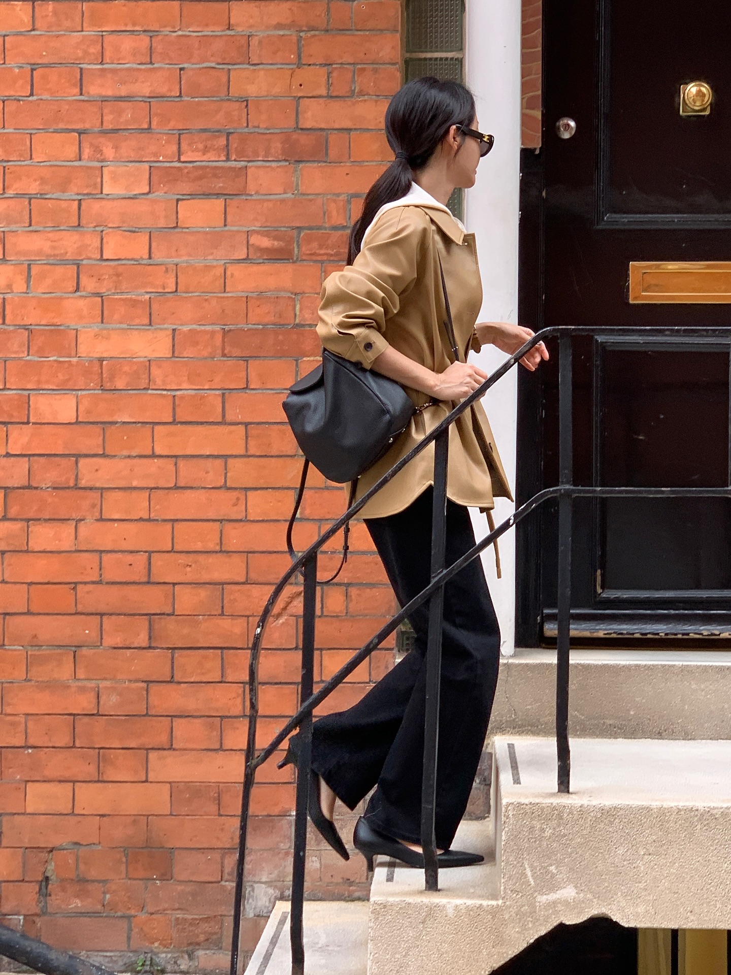 Giờ đừng ai sắm boots, đây mới là 5 mẫu giày phải có để sành điệu suốt 4 mùa- Ảnh 5.