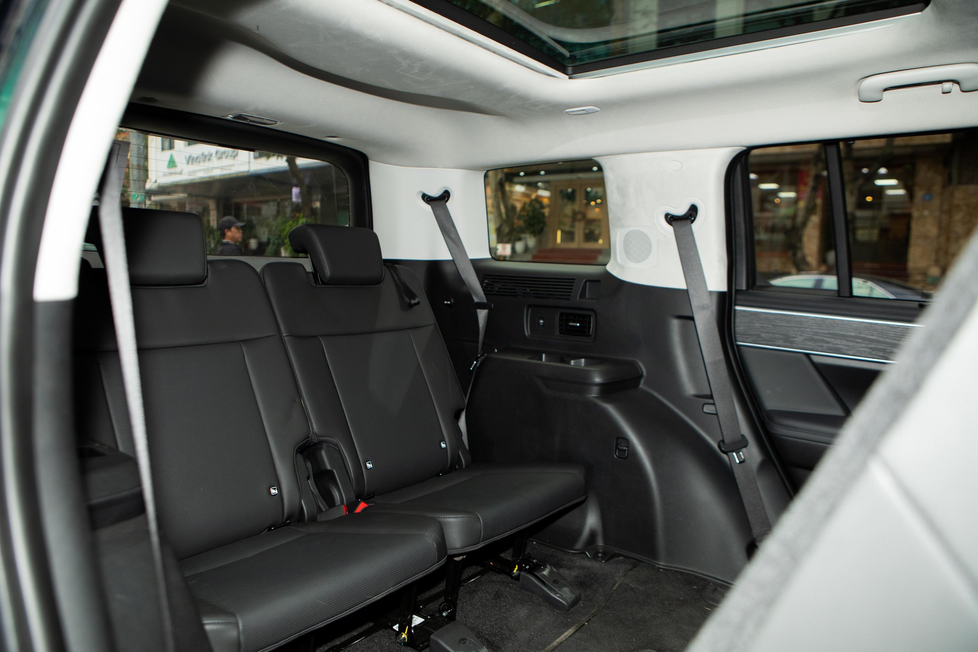 Đây là bốn điểm “ăn tiền” trên Hyundai Santa Fe Hybrid vừa ra mắt: Một thứ đối thủ không có- Ảnh 2.