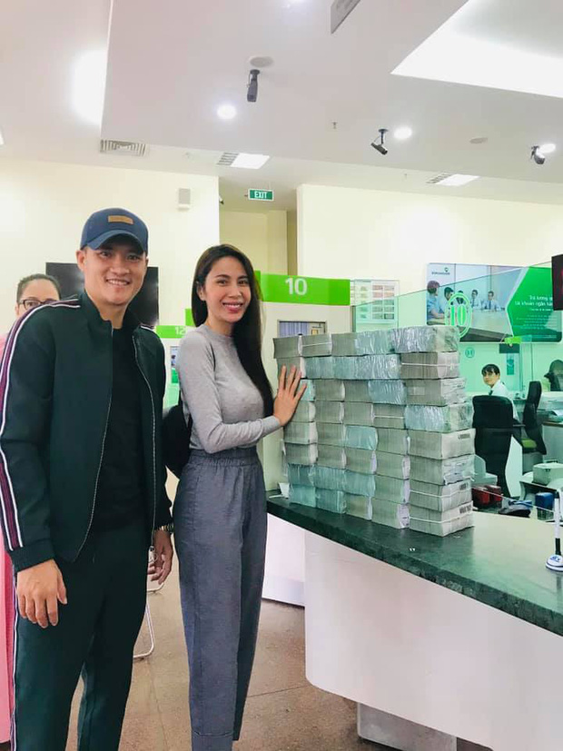 Sáng tỏ thông tin Thủy Tiên, Công Vinh ly hôn- Ảnh 5. Sáng tỏ thông tin Thủy Tiên, Công Vinh ly hôn- Ảnh 5.