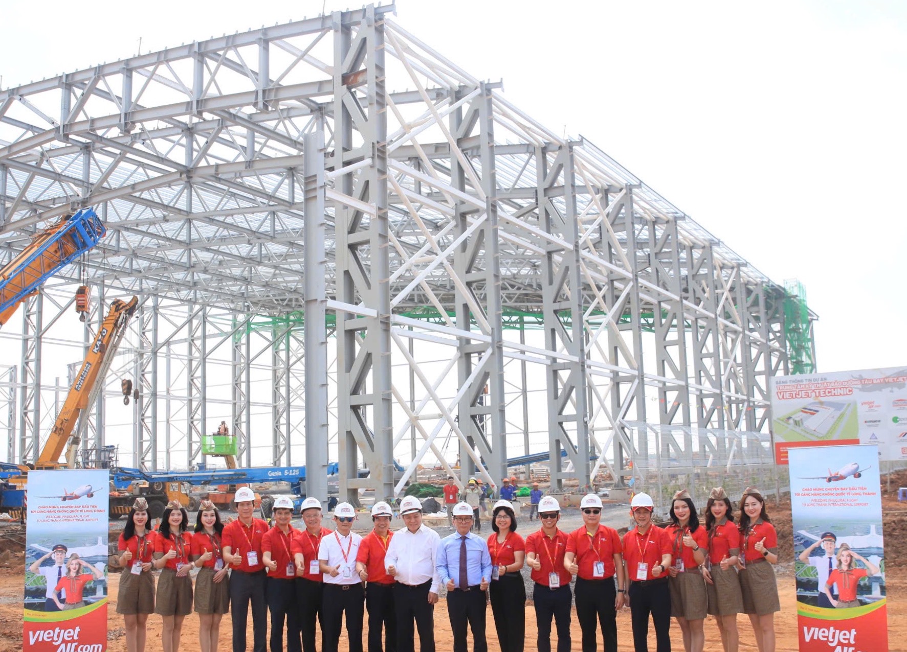 Vietjet cất nóc hangar chuẩn quốc tế, khai trương chuyến bay tới Cảng Hàng không quốc tế Long Thành- Ảnh 1.