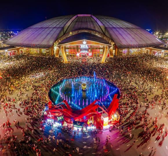 Huyền thoại T1 lần đầu đến Việt Nam, VEC trở thành điểm hẹn của cộng đồng eSports- Ảnh 3. Huyền thoại T1 lần đầu đến Việt Nam, VEC trở thành điểm hẹn của cộng đồng eSports- Ảnh 3.