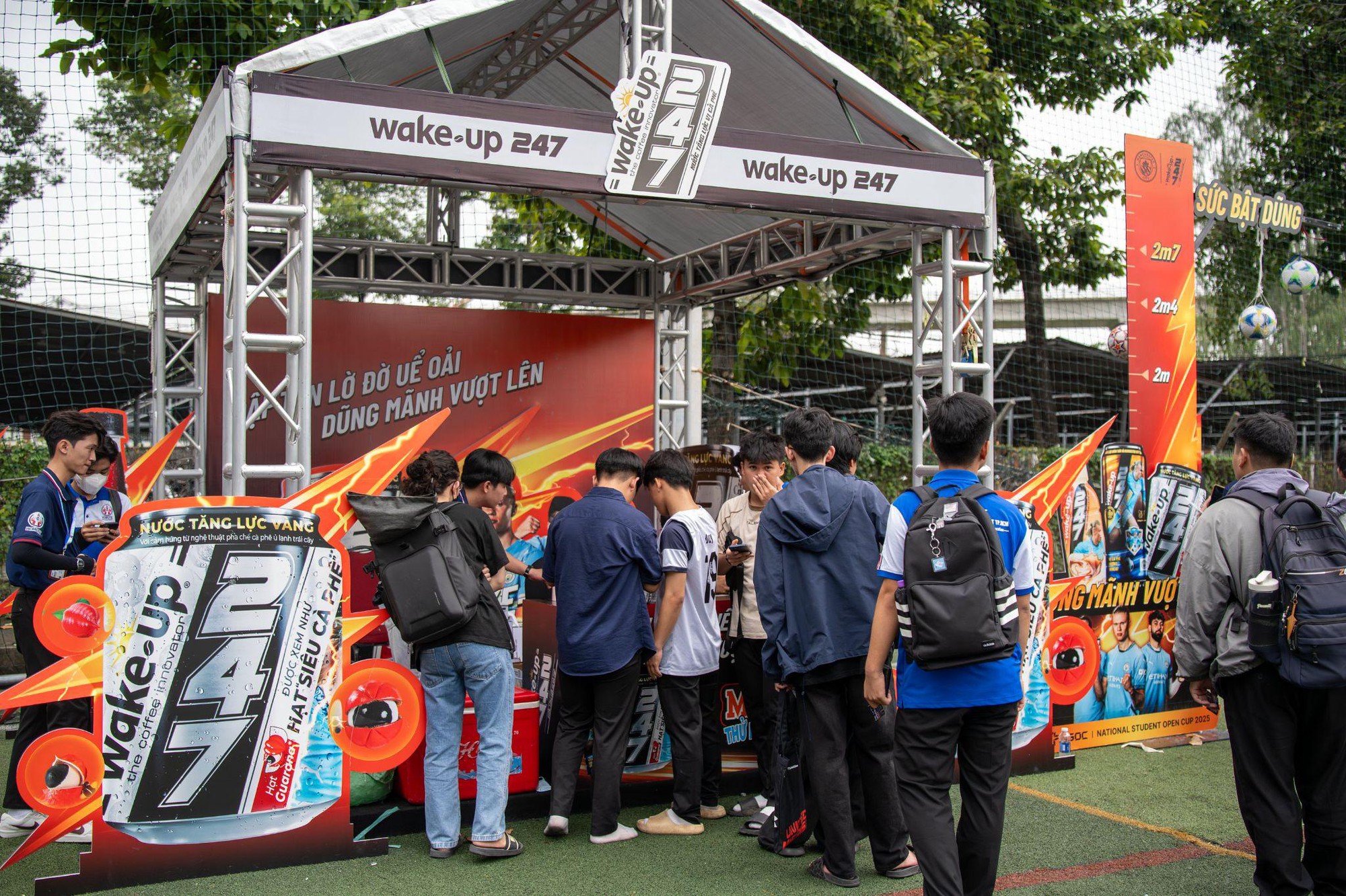 Wake-up 247 tiếp sức cho sinh viên trên hành trình chinh phục đỉnh cao eSports tại NSOC 2025- Ảnh 3.