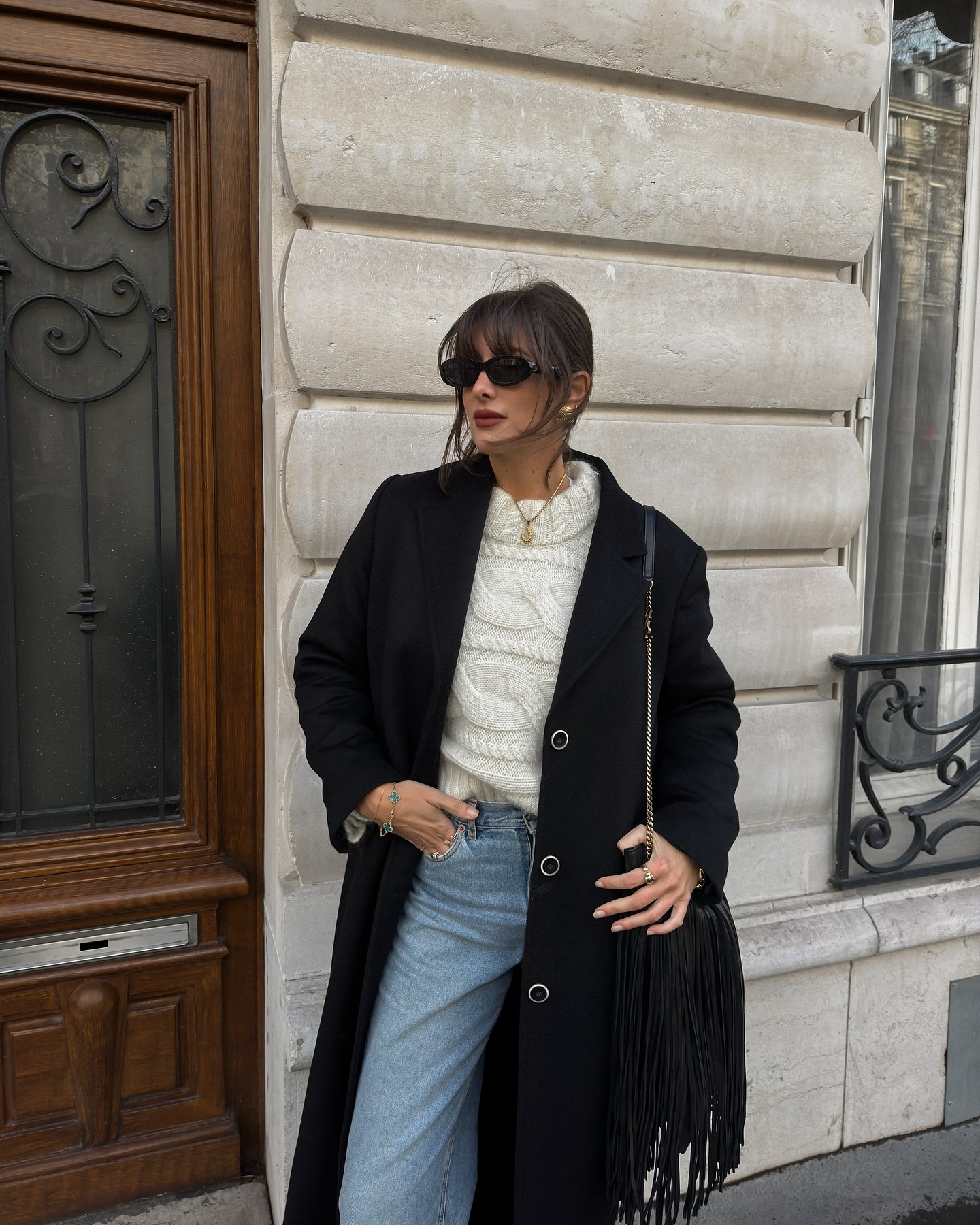 Phụ nữ Pháp diện đồ mùa đông rất sang trọng mà không cần cố, tất cả là nhờ 4 kiểu áo khoác basic- Ảnh 5.