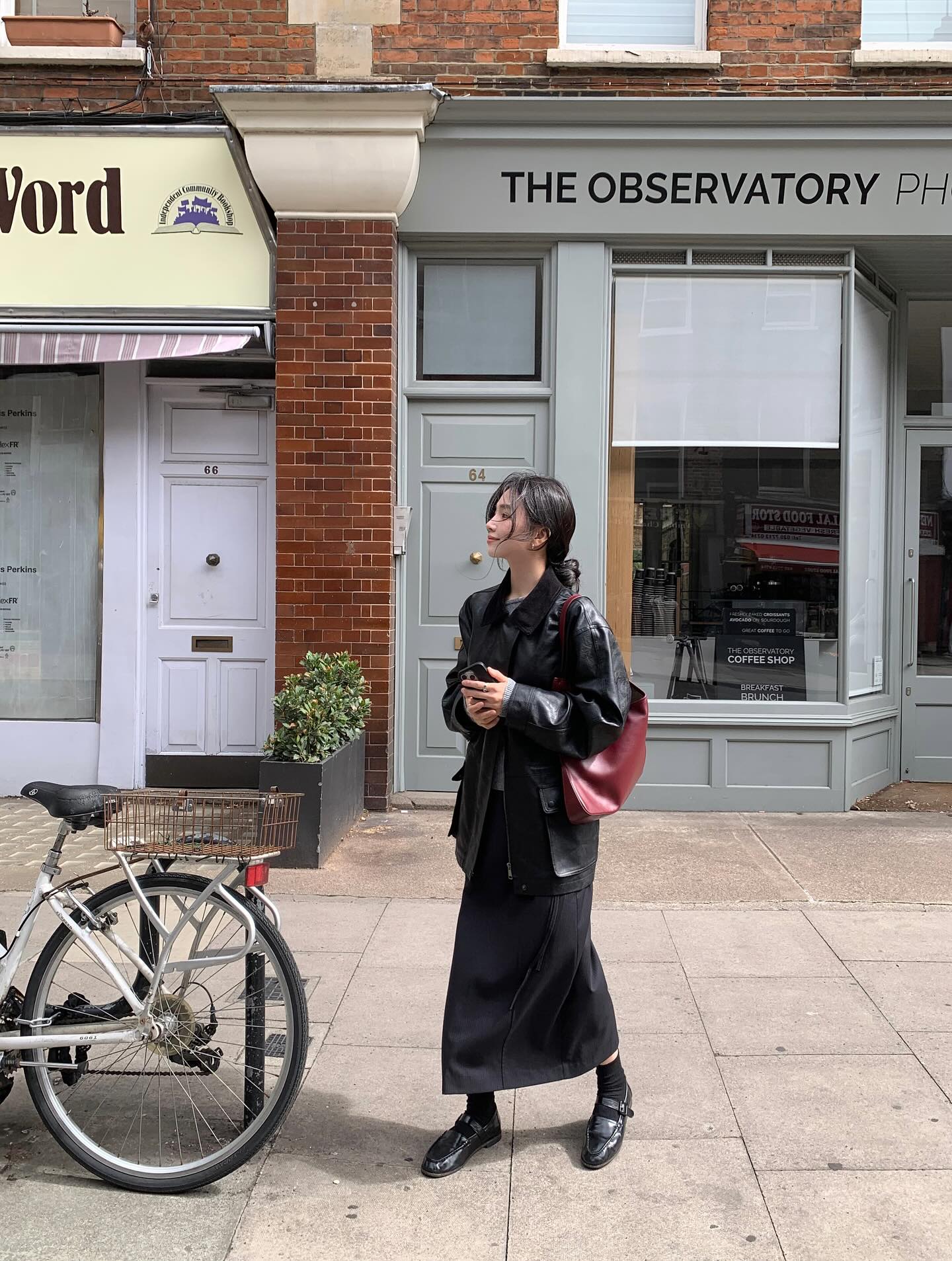 5 công thức mặc đồ đen sành điệu mãn nhãn, rất sang chứ không hề già- Ảnh 3.