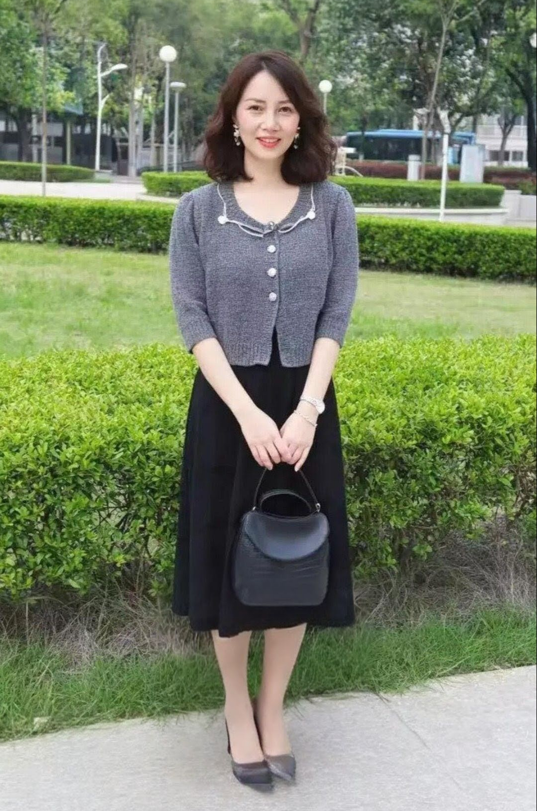 Ở tuổi 50: Tăng đúng 4 khoản, giảm 3 khoản để tài chính vững và sống an nhàn về già- Ảnh 1.