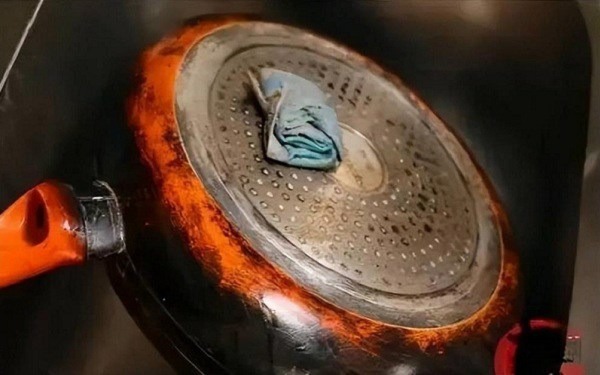 Người thông minh có 6 mẹo dọn nhà thần thánh, người hậu đậu mãi "quay cuồng" hàng giờ- Ảnh 9. Người thông minh có 6 mẹo dọn nhà thần thánh, người hậu đậu mãi "quay cuồng" hàng giờ- Ảnh 9.