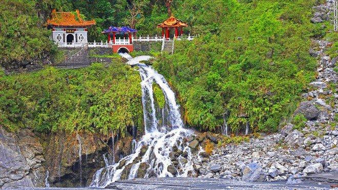 Vườn quốc gia Taroko - Cách di chuyển và những địa điểm không thể bỏ qua- Ảnh 2. Vườn quốc gia Taroko - Cách di chuyển và những địa điểm không thể bỏ qua- Ảnh 2.