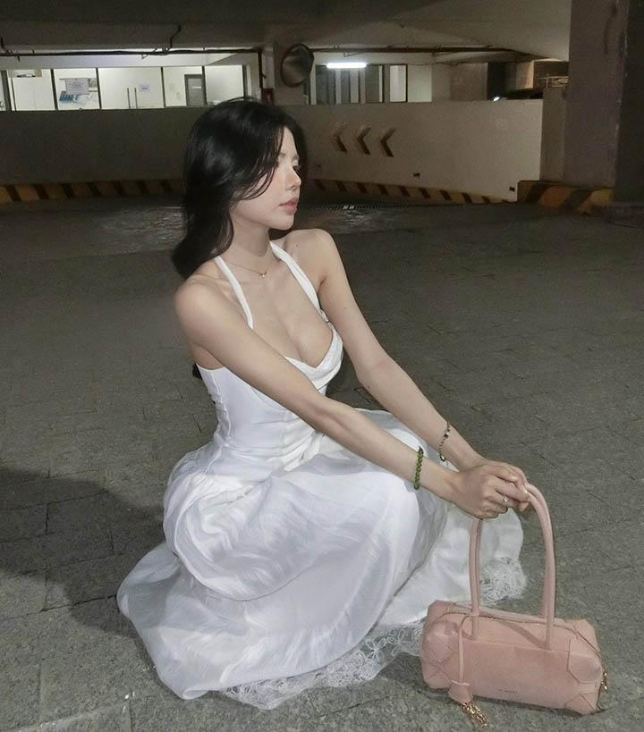 Mai Dora khoe ảnh kèm một cái tên, fan vừa đọc đã biết là “đồng đạo”- Ảnh 2. Mai Dora khoe ảnh kèm một cái tên, fan vừa đọc đã biết là “đồng đạo”- Ảnh 2.