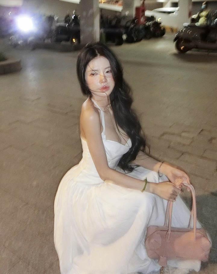 Mai Dora khoe ảnh kèm một cái tên, fan vừa đọc đã biết là “đồng đạo”- Ảnh 3. Mai Dora khoe ảnh kèm một cái tên, fan vừa đọc đã biết là “đồng đạo”- Ảnh 3.