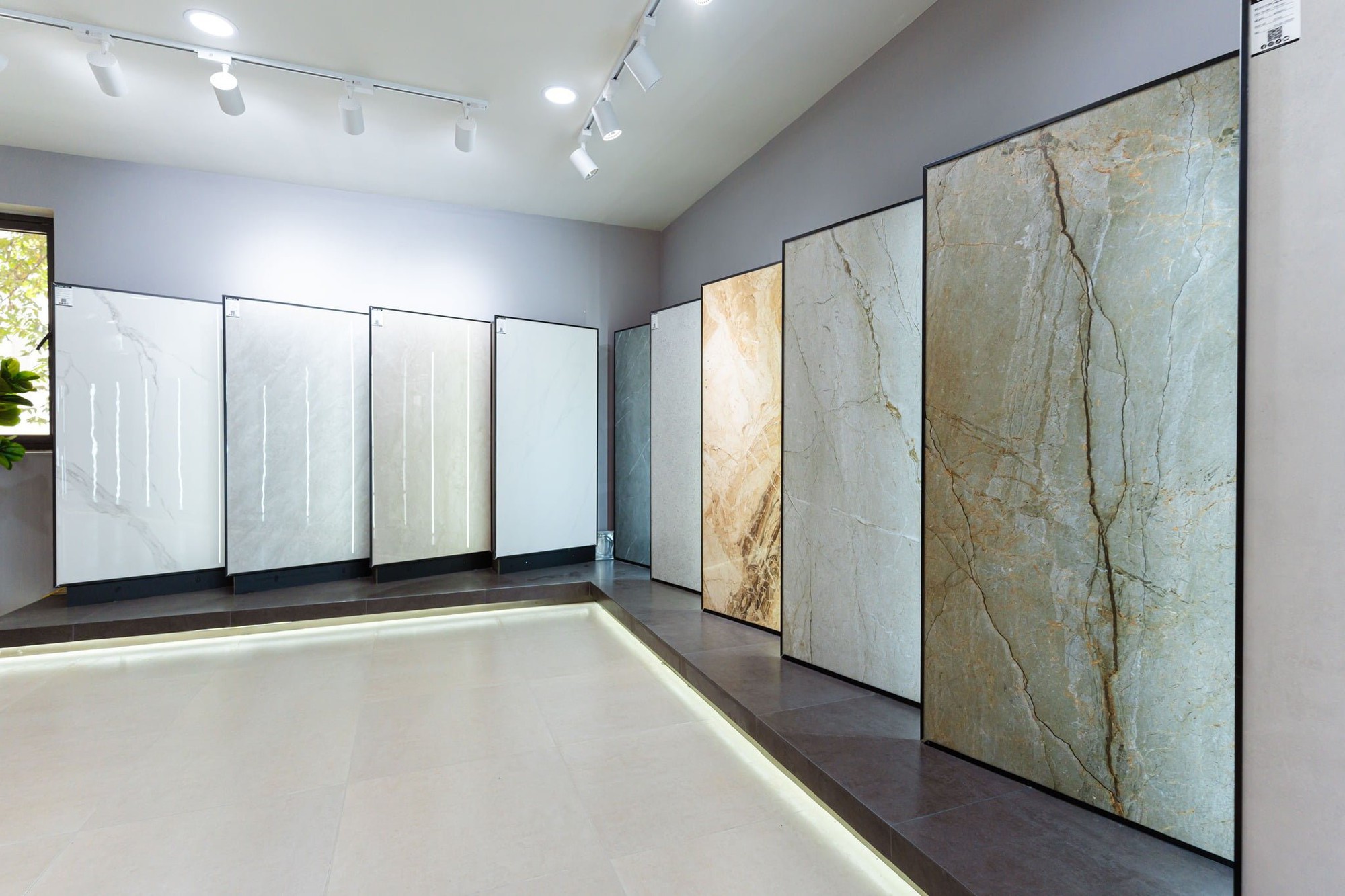 Gạch Luxcasa - Địa chỉ mua gạch men ốp lát nhập khẩu uy tín tại TP.HCM- Ảnh 3. Gạch Luxcasa - Địa chỉ mua gạch men ốp lát nhập khẩu uy tín tại TP.HCM- Ảnh 3.