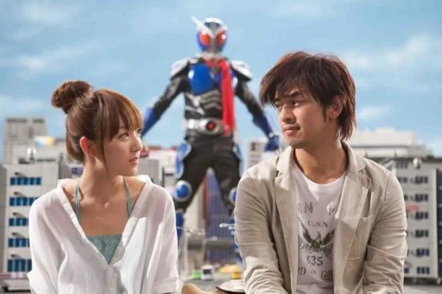 Nam diễn viên trốn nghĩa vụ quân sự đối mặt mức án hơn 2 năm tù dù chuẩn bị tổ chức đám cưới- Ảnh 4. Nam diễn viên trốn nghĩa vụ quân sự đối mặt mức án hơn 2 năm tù dù chuẩn bị tổ chức đám cưới- Ảnh 4.