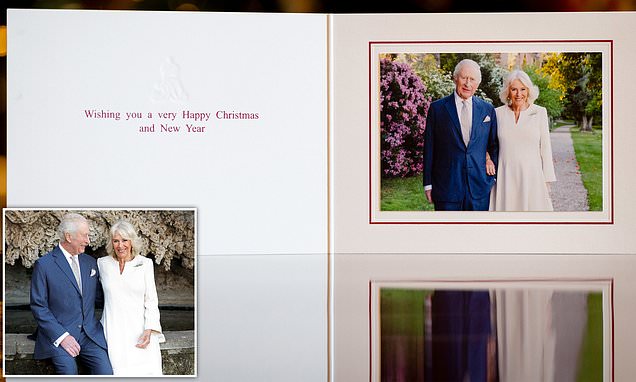 Giáng sinh 2025: Kate công khai diện mạo các con thì tấm thiệp của Meghan lại khiến dân tình "soi" ra chi tiết lạ- Ảnh 1.